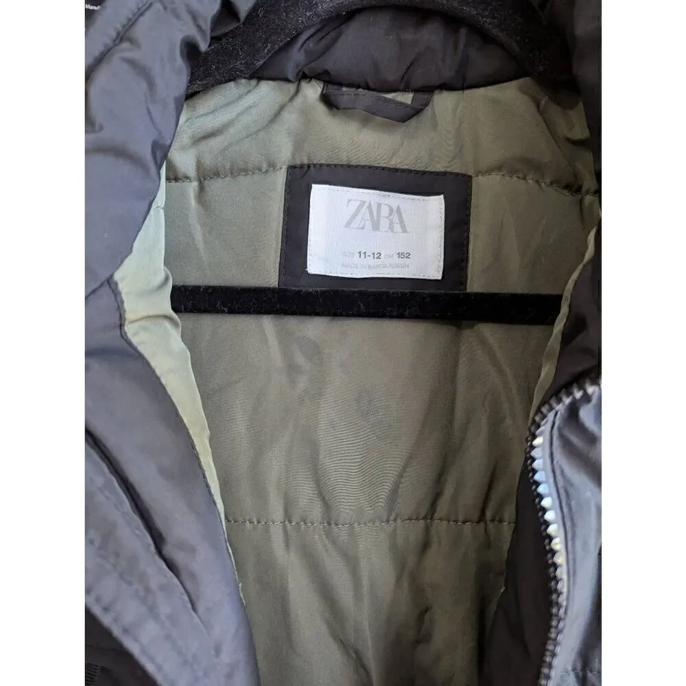 Zara boy's pocket vest size 11-12 Years